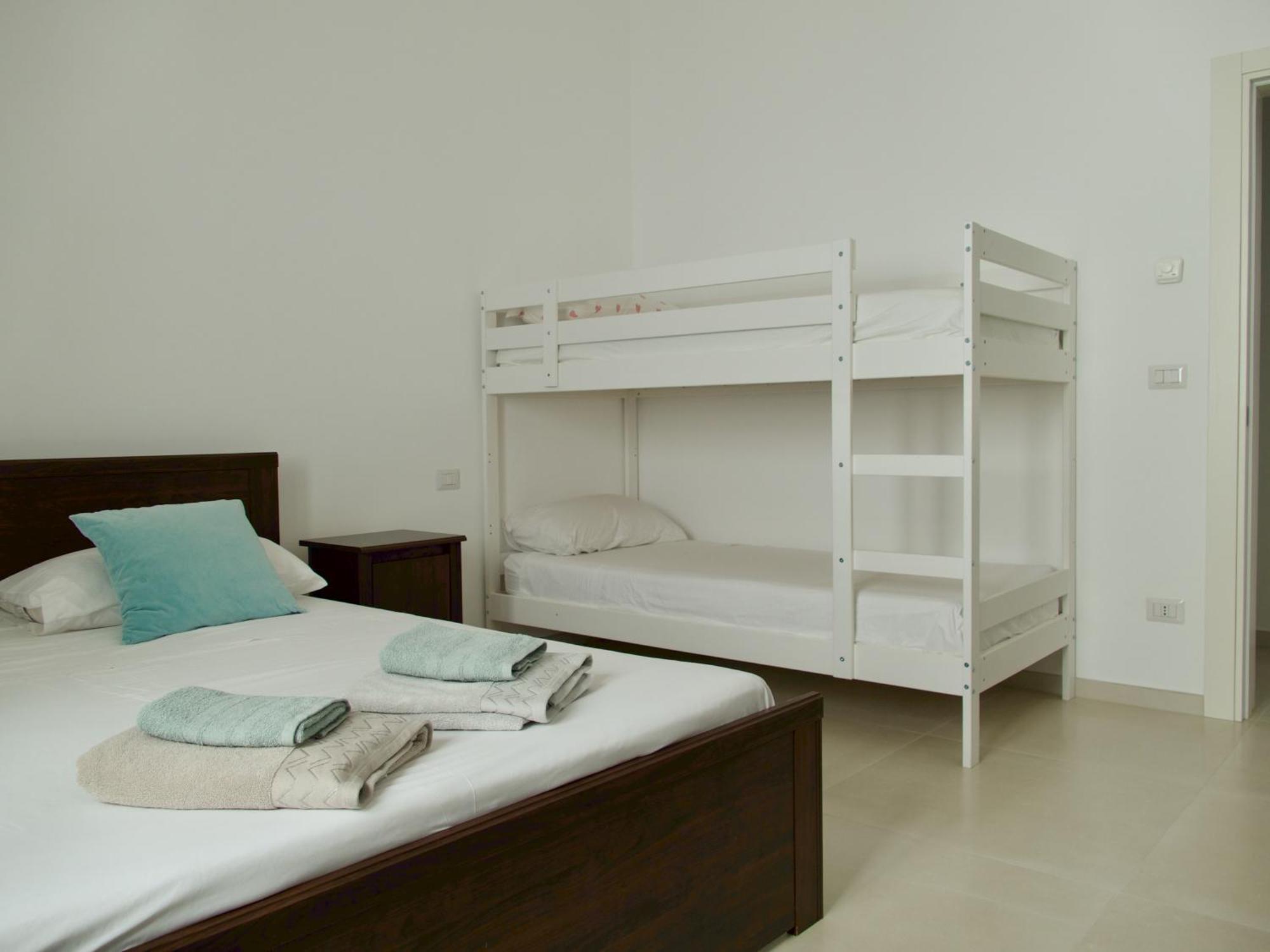 Newly Renovated-Holiday House With Large Garden غالاتينا المظهر الخارجي الصورة